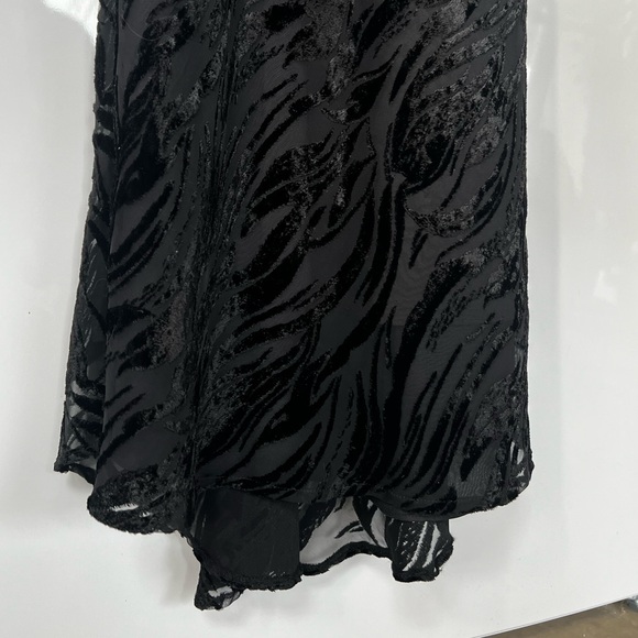 90s Velvet Burnout Maxi Gown - Picture 4 of 8